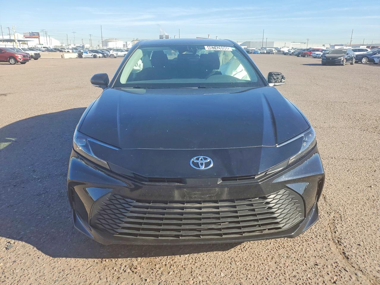 2025 TOYOTA CAMRY LE photo 9