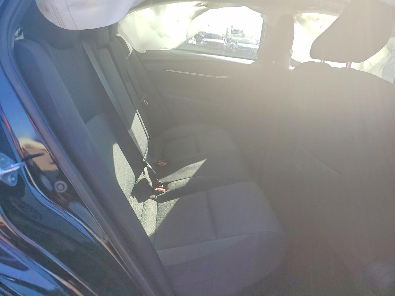 2025 TOYOTA CAMRY LE photo 19