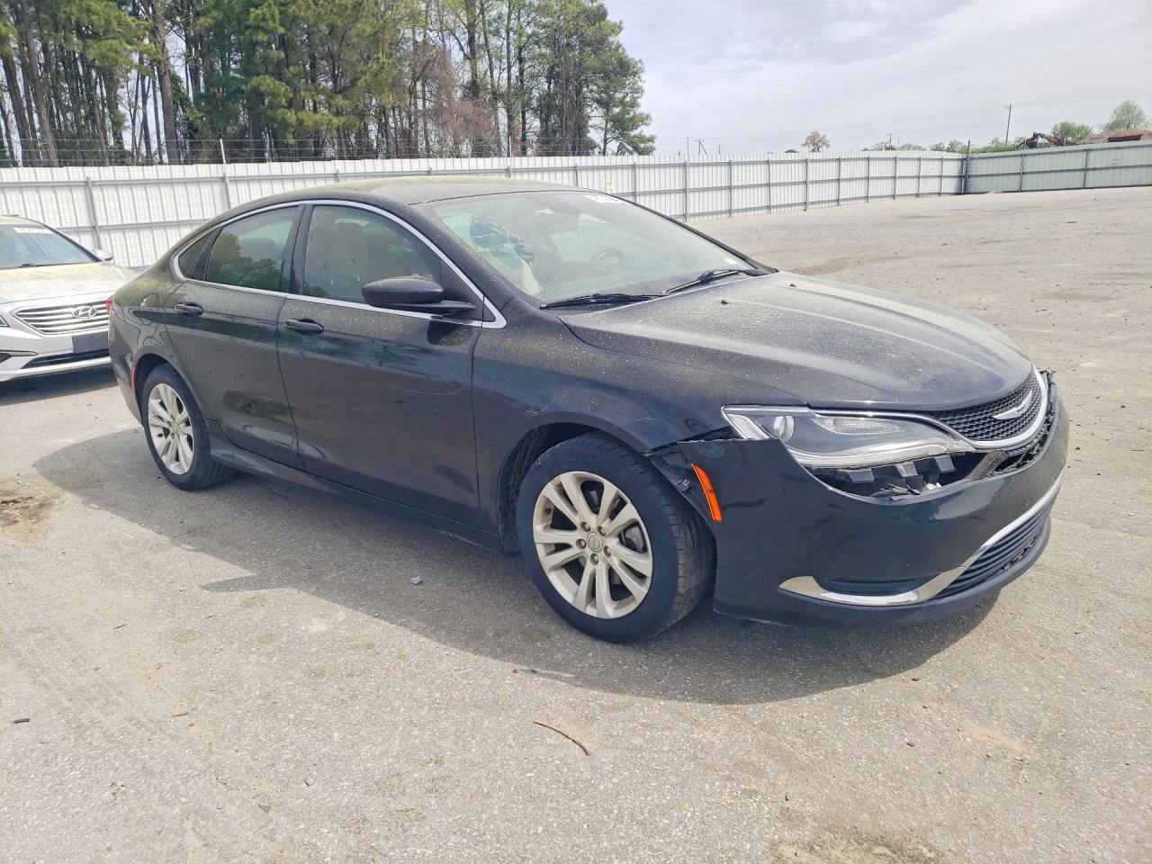 2016 CHRYSLER 200 LIMITED photo 10