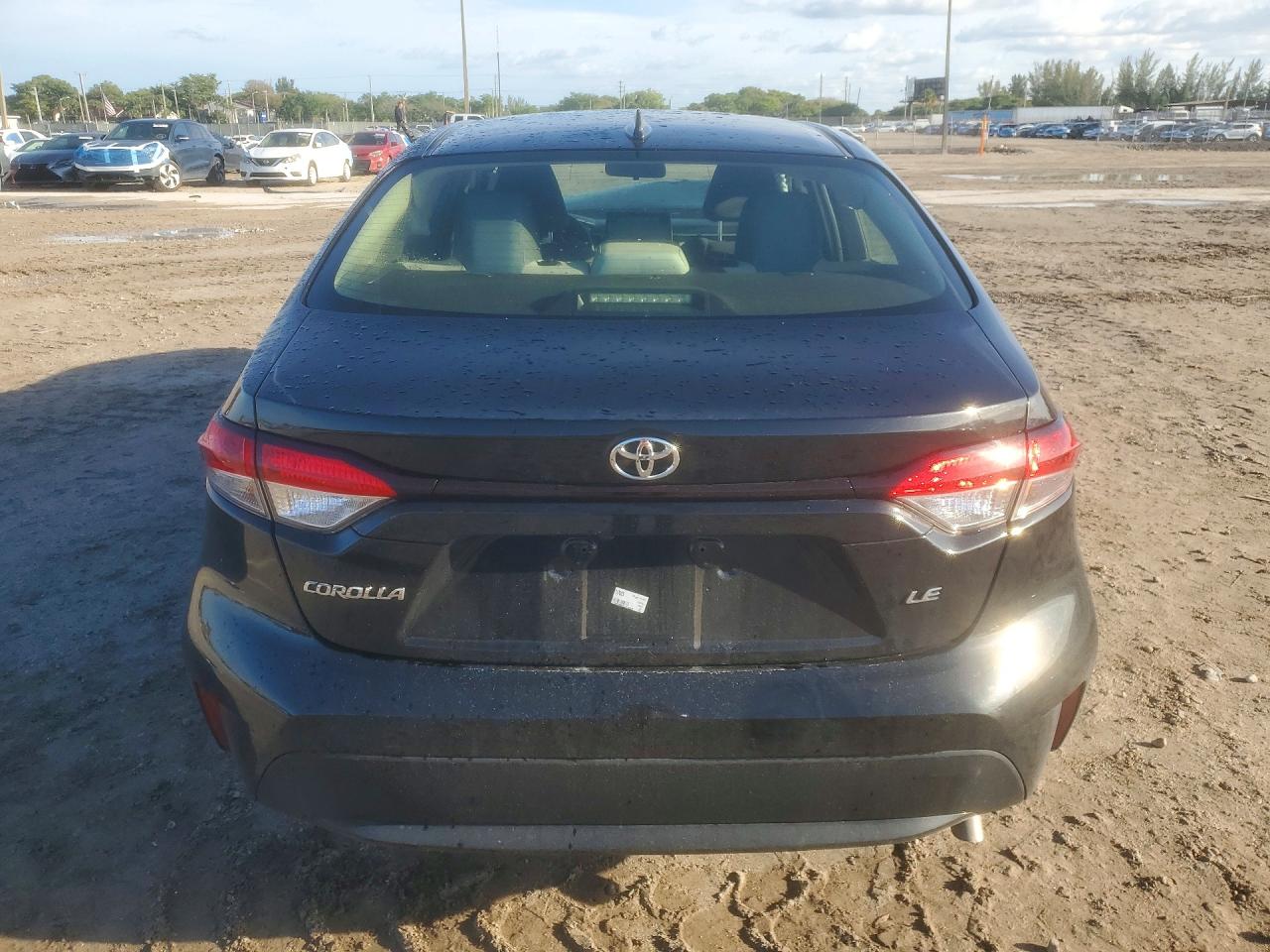 2022 TOYOTA COROLLA LE photo 16