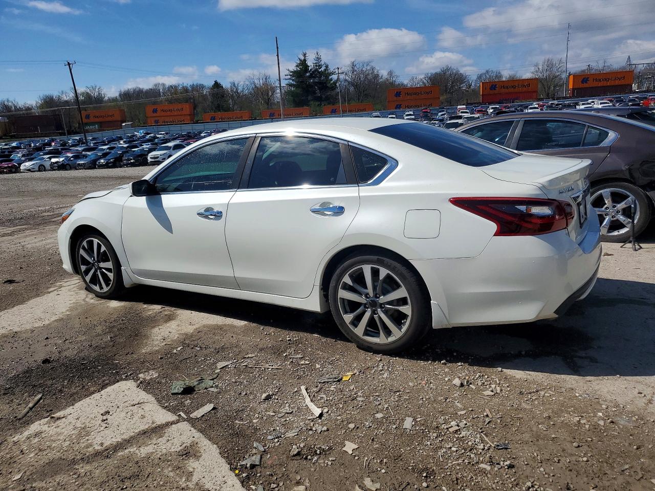 2017 NISSAN ALTIMA 2.5 SR photo 3