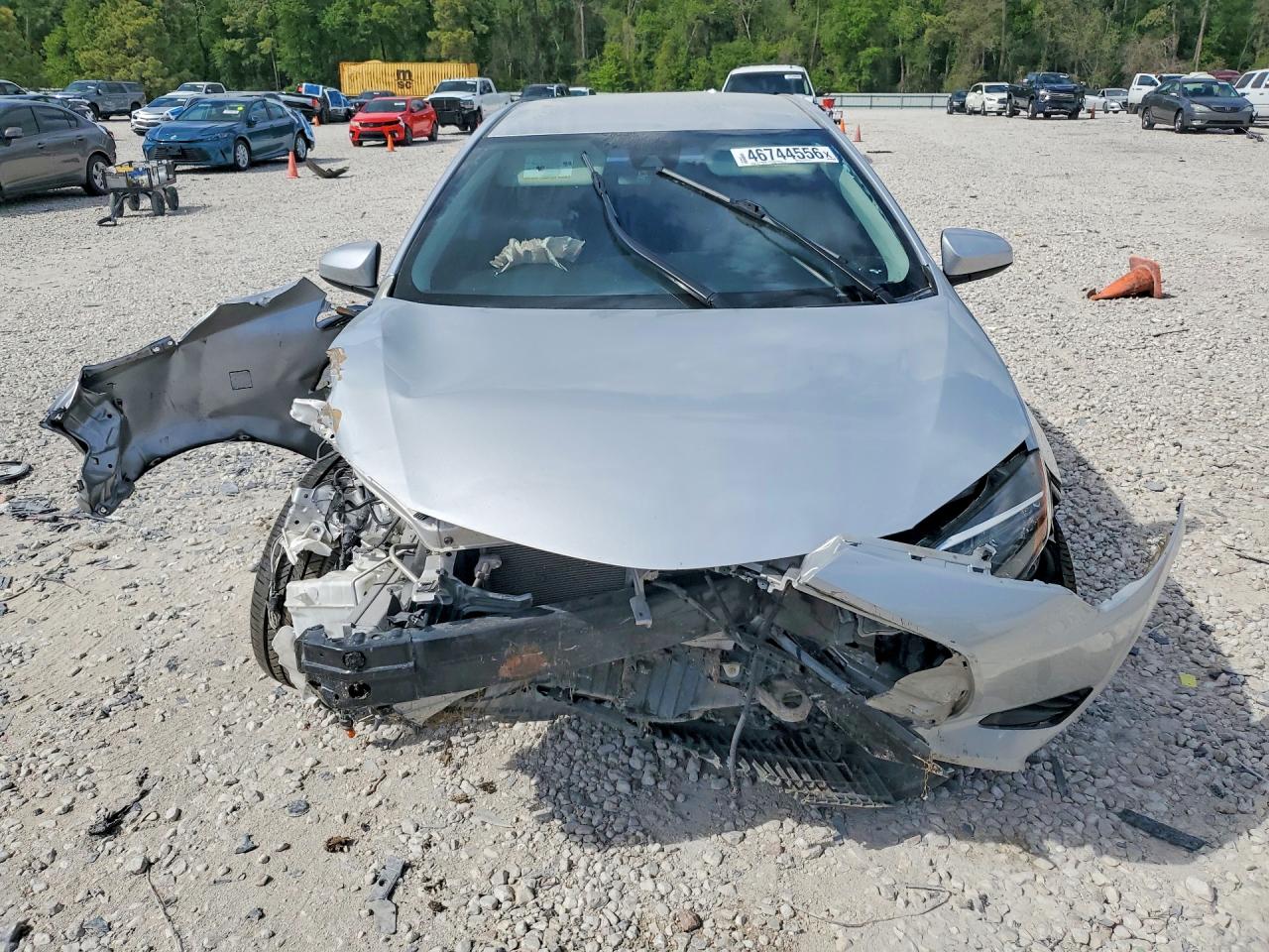 2019 TOYOTA COROLLA LE photo 9
