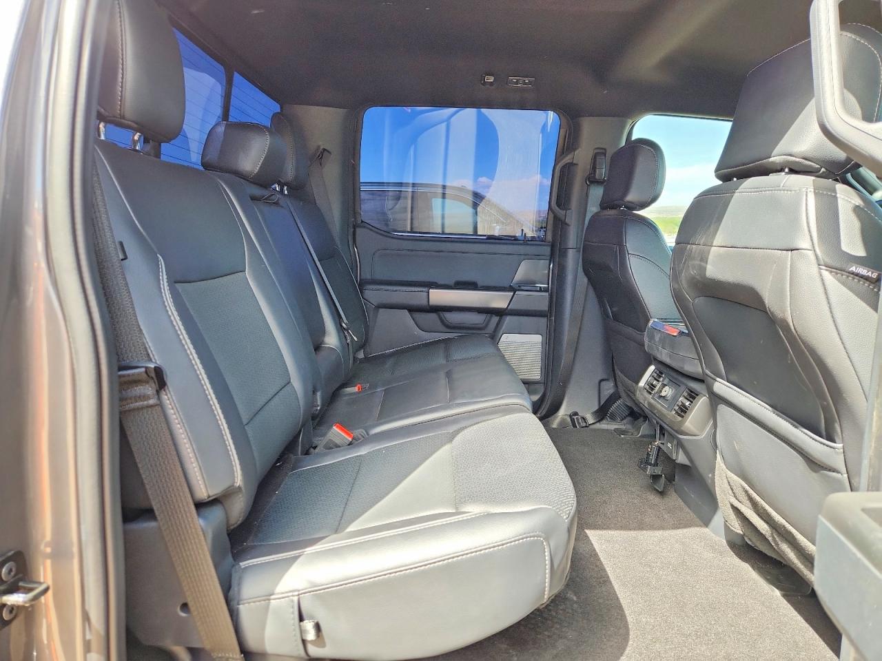 2024 FORD F150 LARIAT photo 10