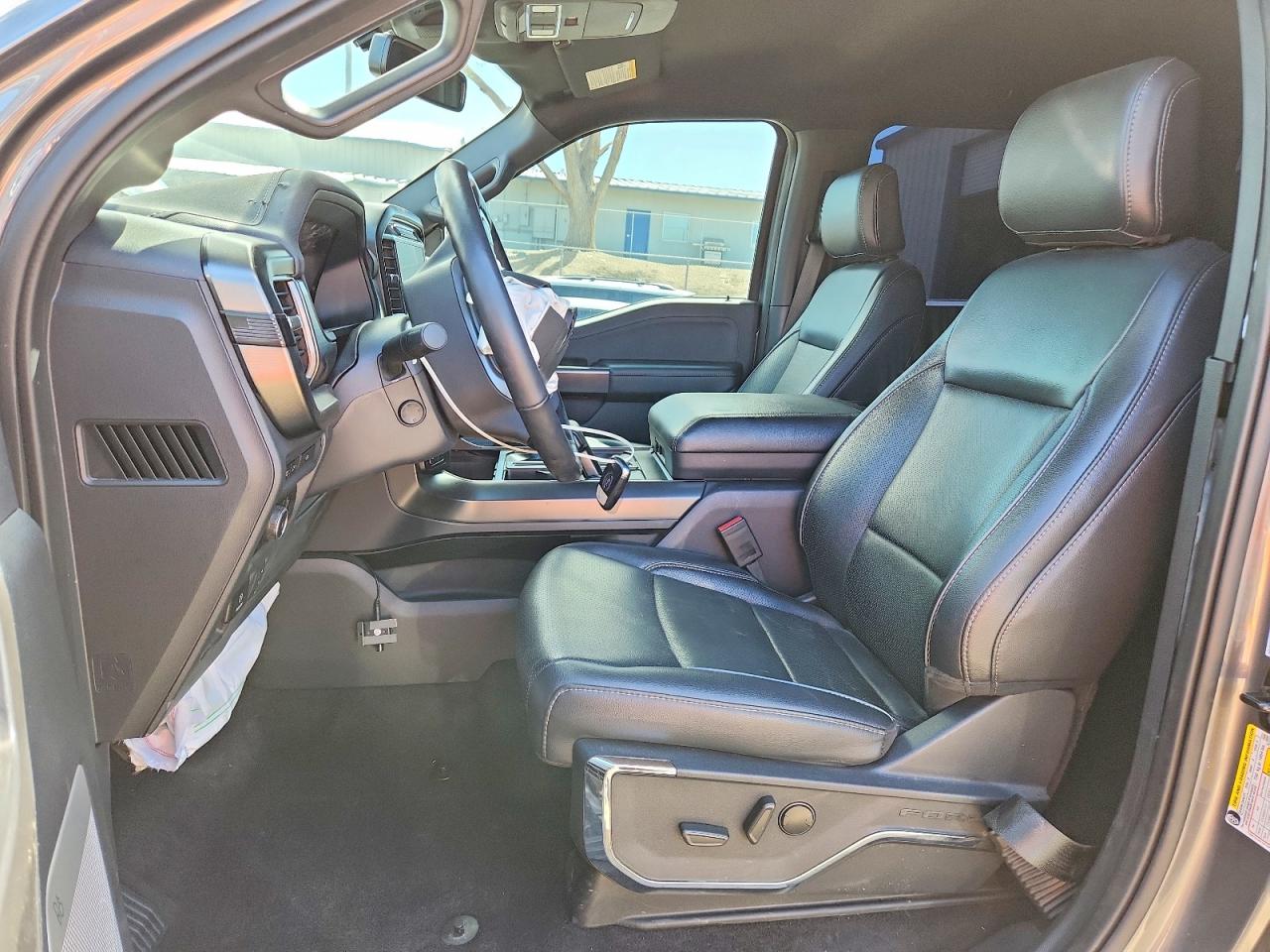 2024 FORD F150 LARIAT photo 7