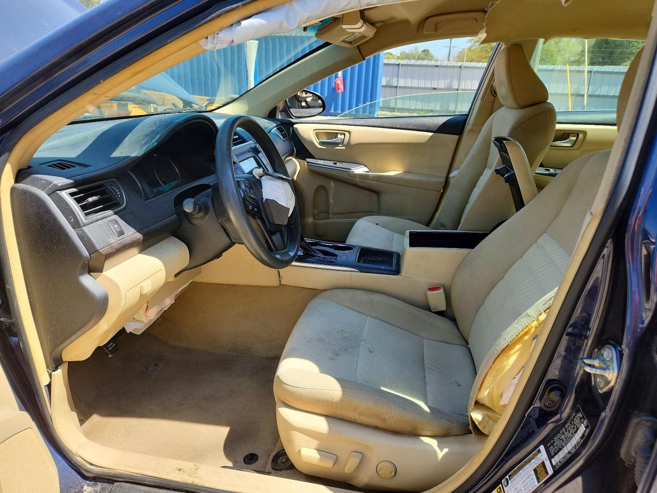 2017 TOYOTA CAMRY LE photo 13