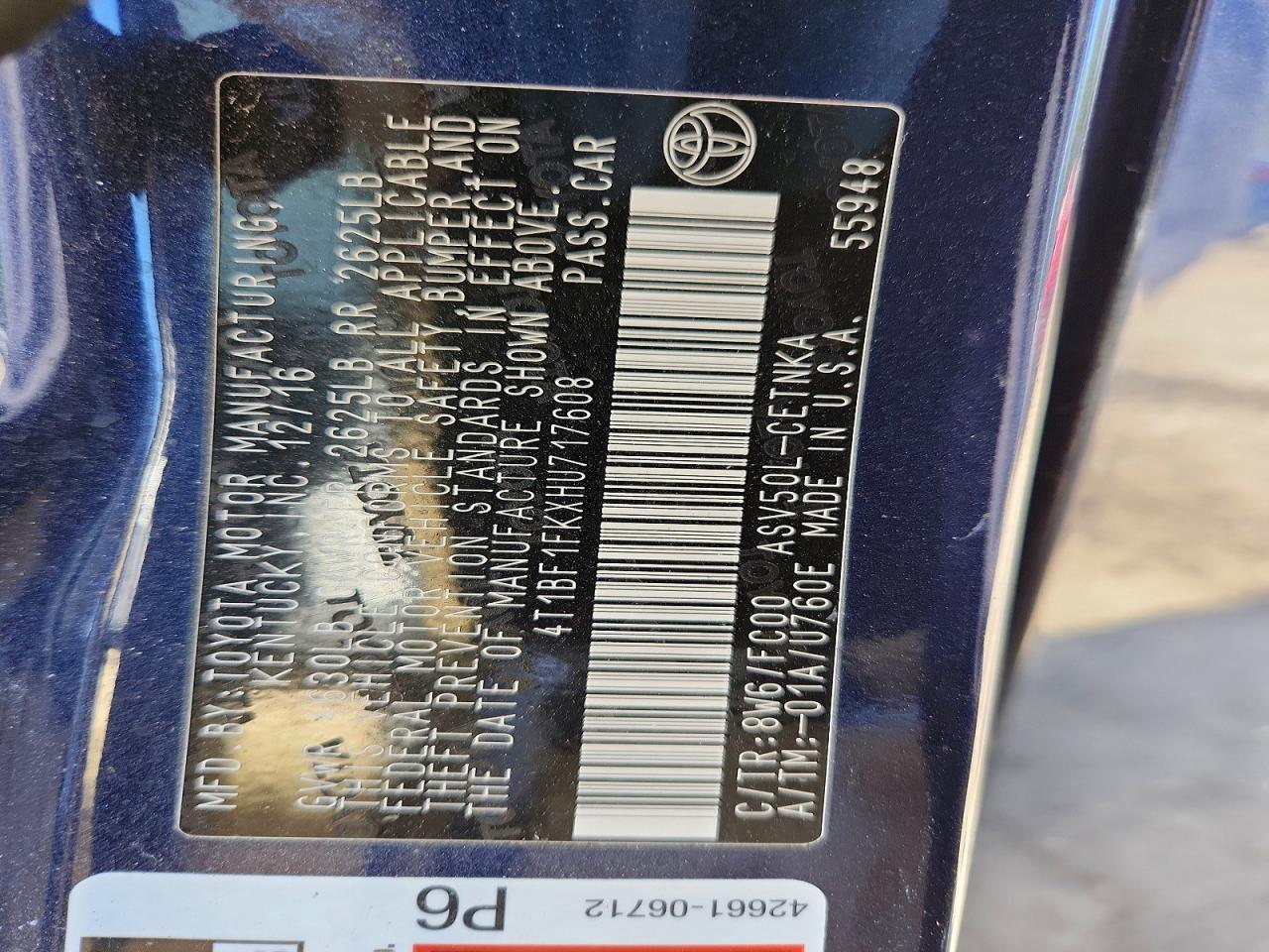 2017 TOYOTA CAMRY LE photo 23