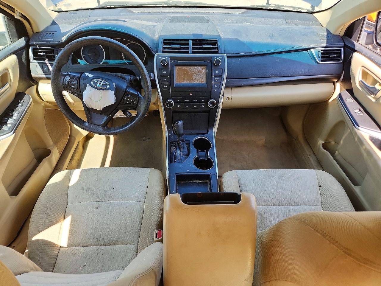 2017 TOYOTA CAMRY LE photo 15