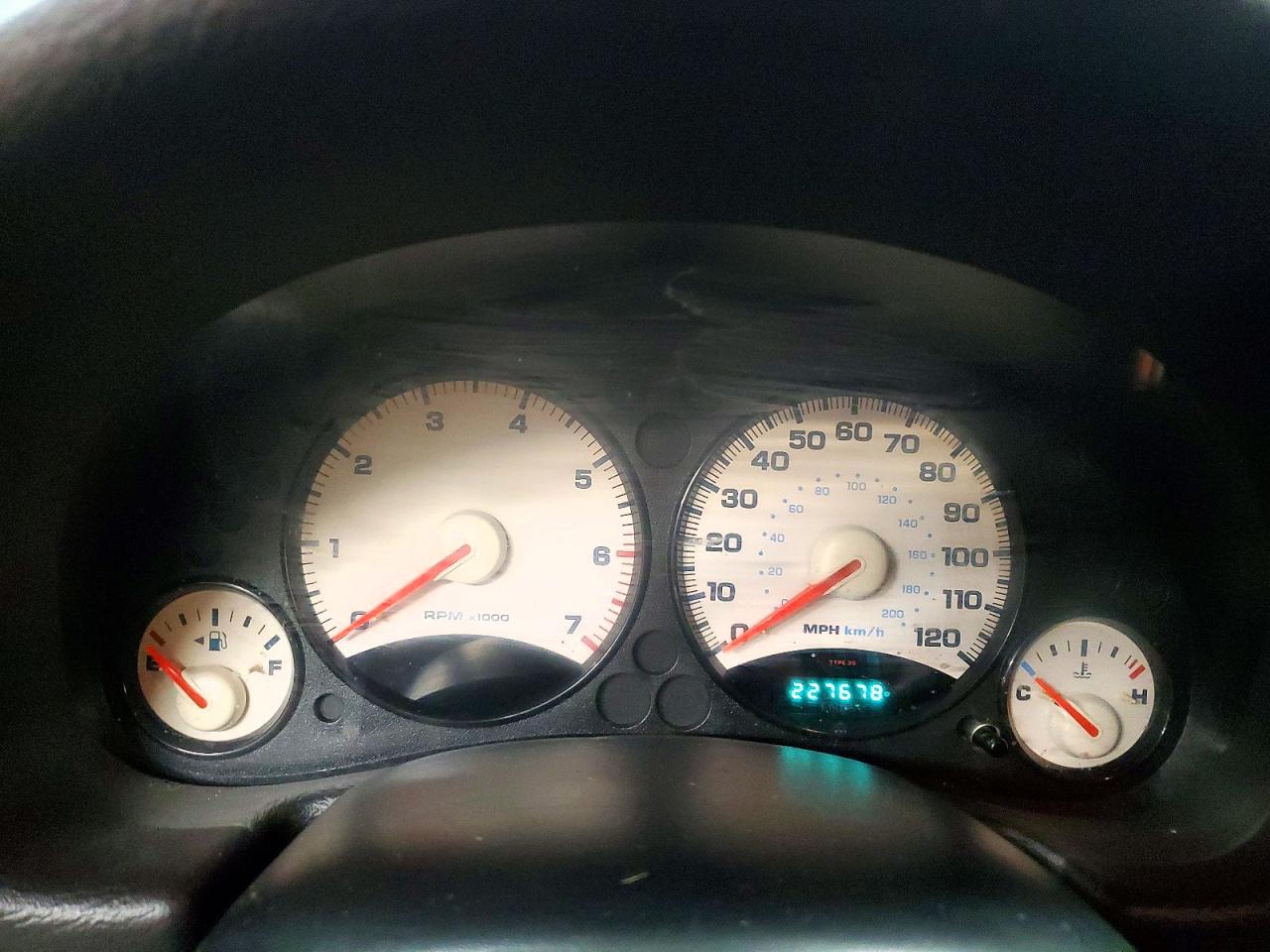 2002 JEEP LIBERTY SPORT photo 17