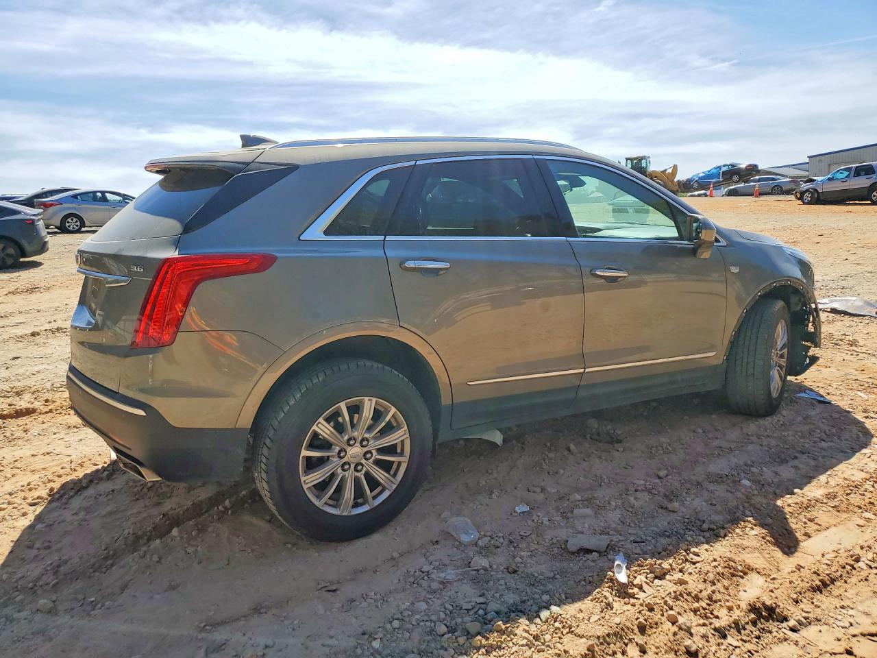 2018 CADILLAC XT5 photo 7