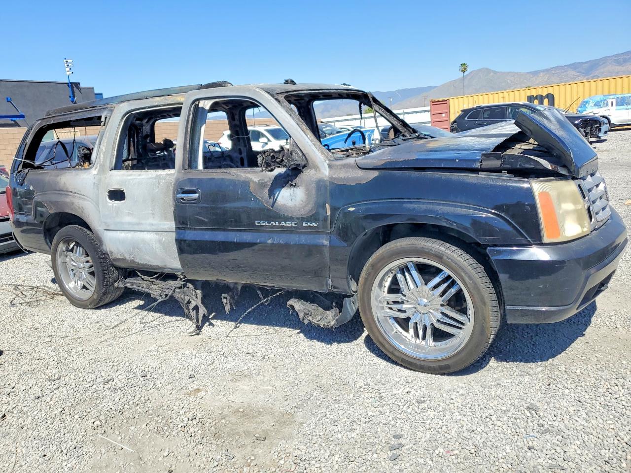2005 CADILLAC ESCALADE ESV photo 10