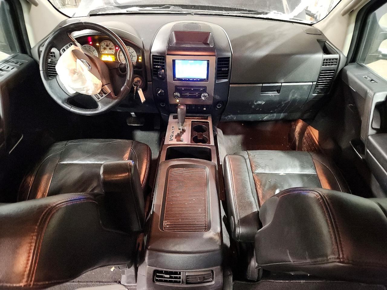2010 NISSAN TITAN SE photo 15