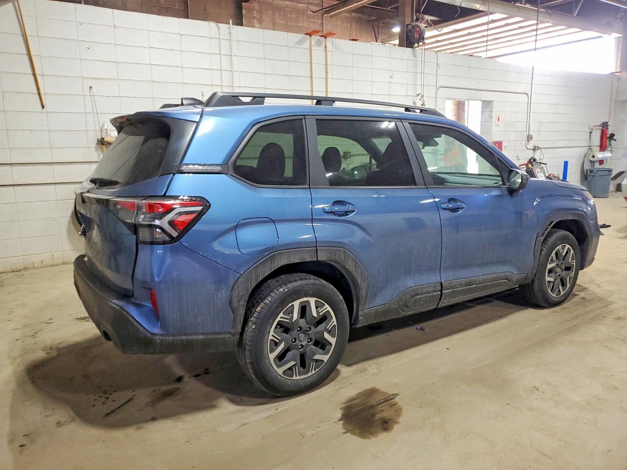 2025 SUBARU FORESTER PREMIUM photo 5