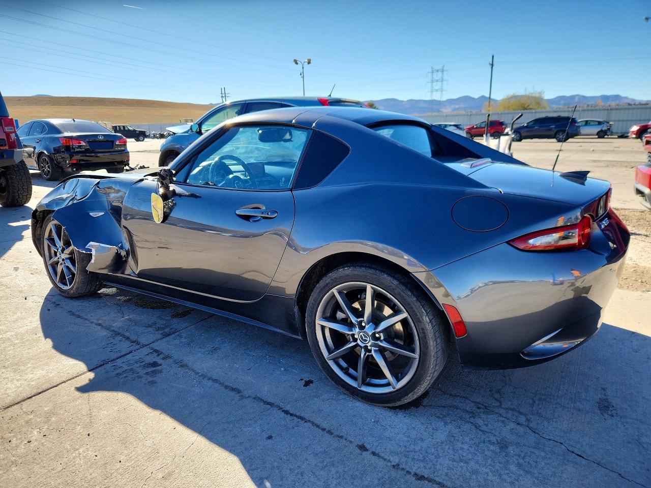 2017 MAZDA MX-5 MIATA GRAND TOURING photo 2