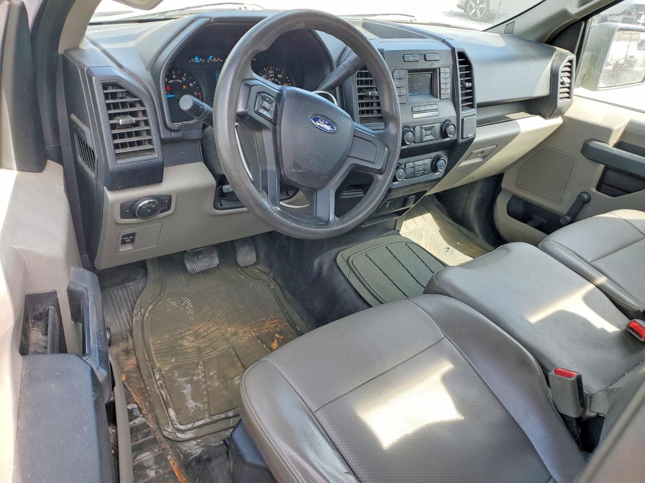 2016 FORD F150 photo 8