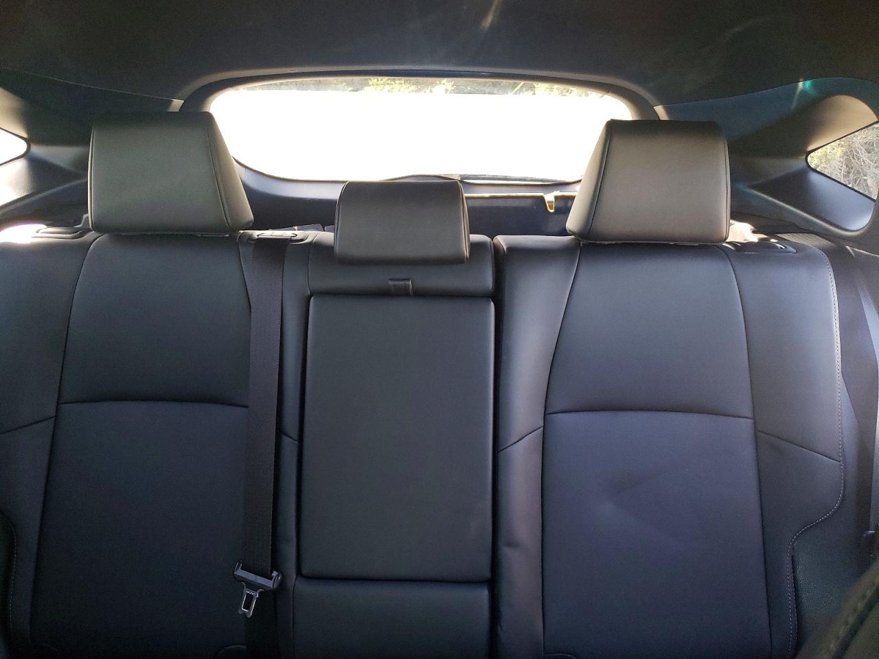 2024 TOYOTA VENZA XLE photo 19