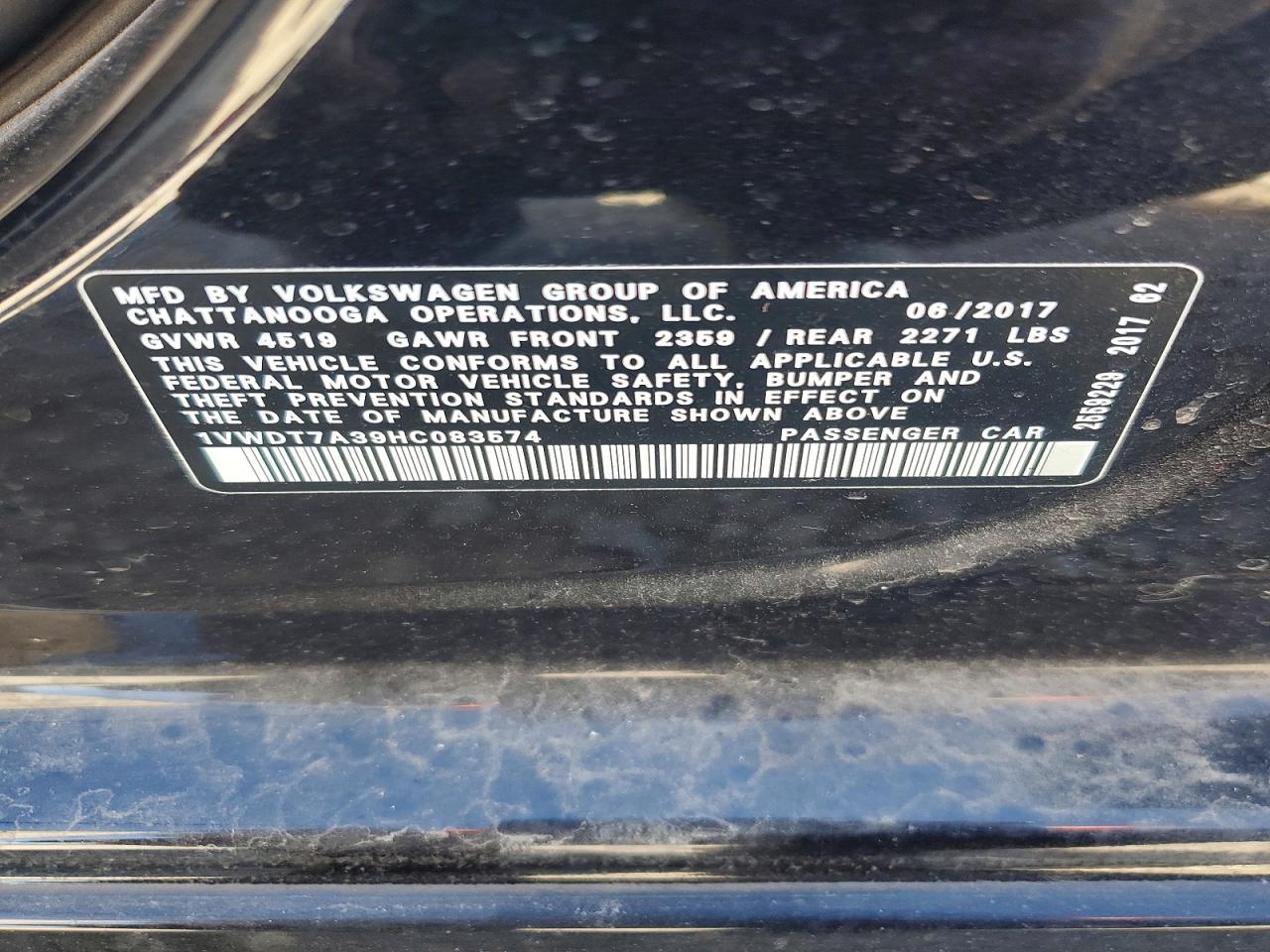 2017 VOLKSWAGEN PASSAT R-LINE photo 12