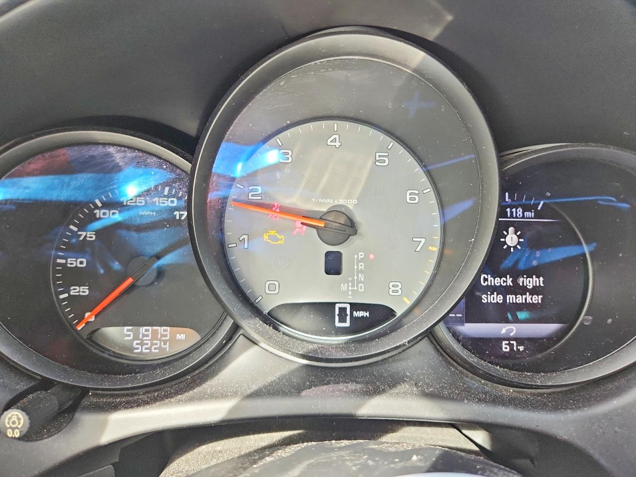 2018 PORSCHE MACAN S photo 9