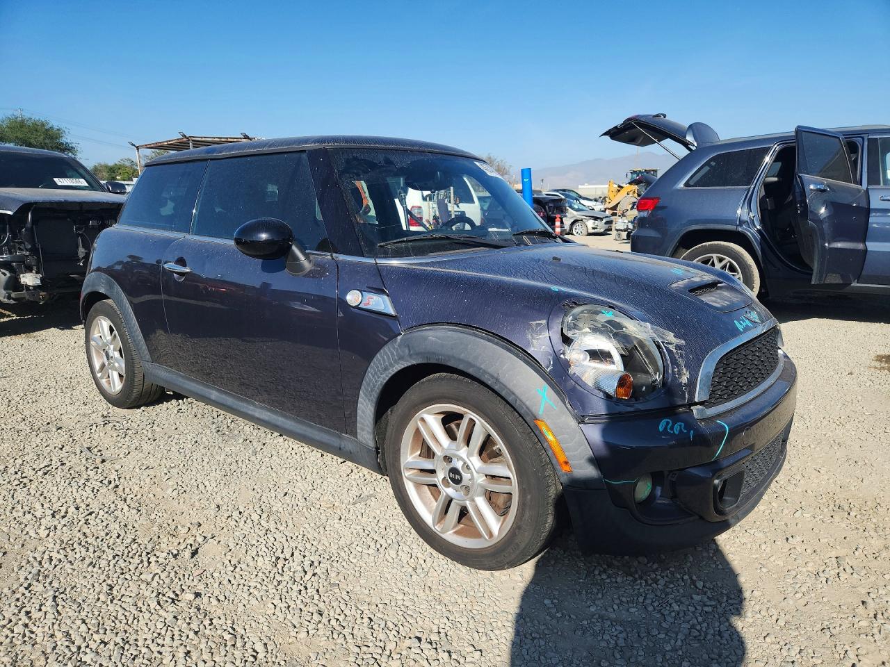 2012 MINI COOPER S photo 10
