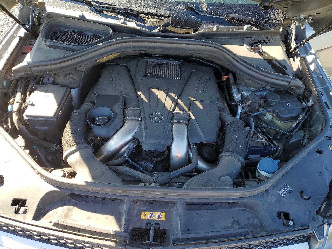 2014 MERCEDES-BENZ GL 450 4MATIC photo 34