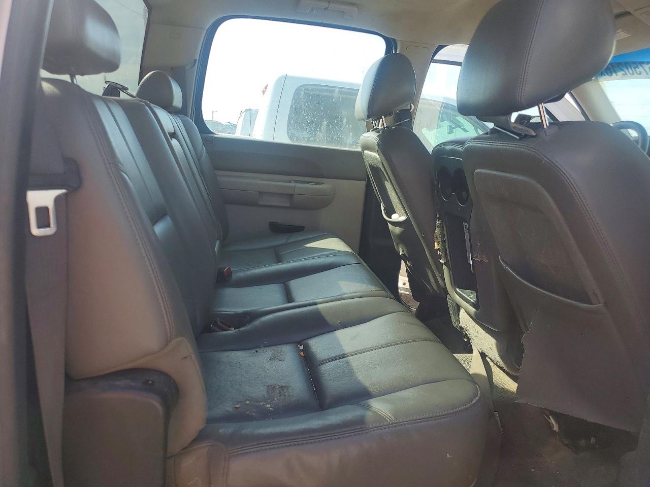 2014 CHEVROLET SILVERADO K2500 HEAVY DUTY photo 16