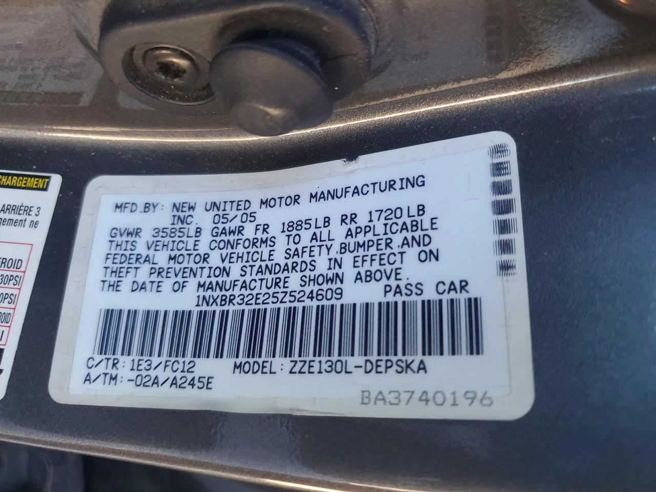 2005 TOYOTA COROLLA S photo 12