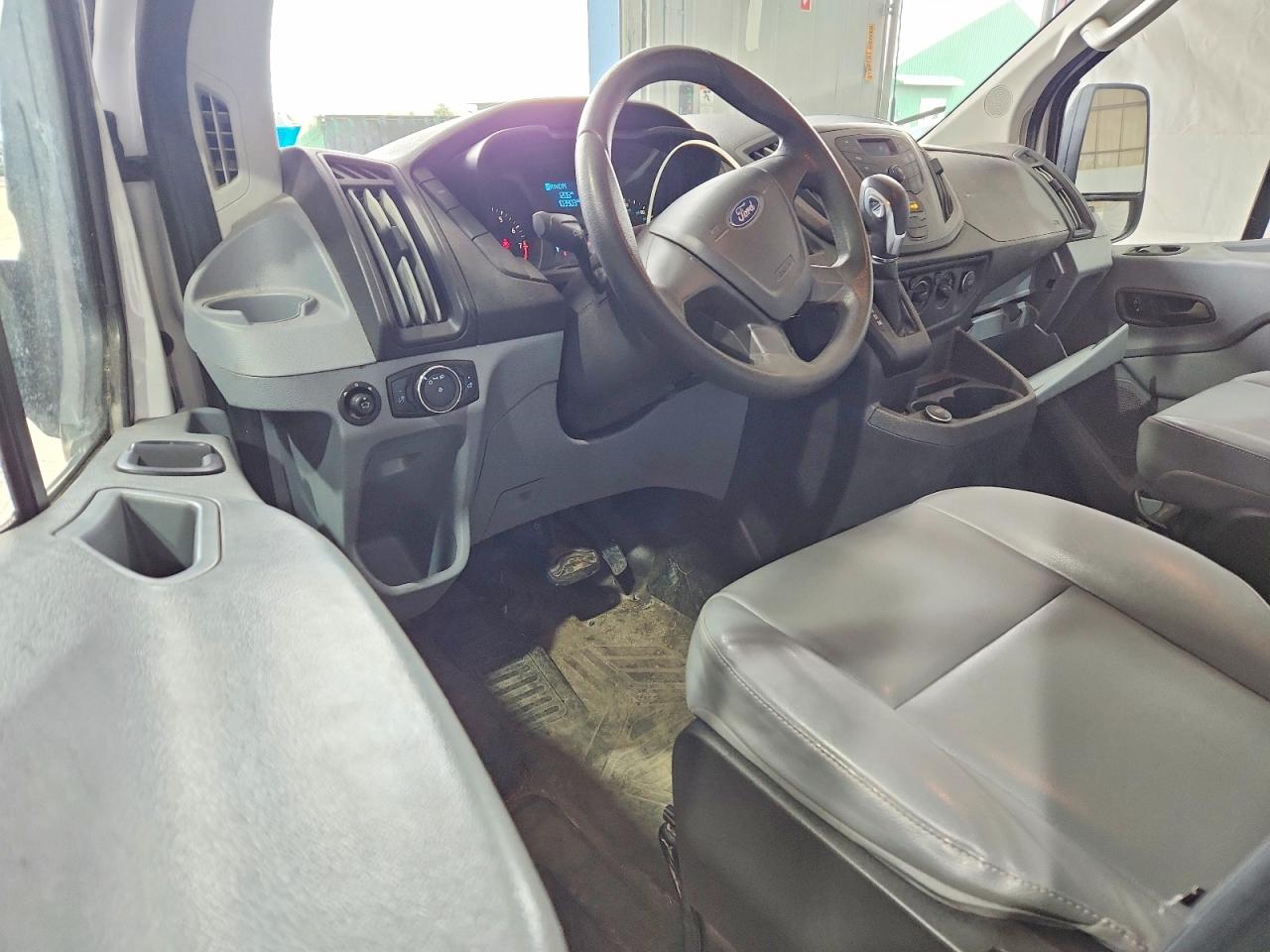 2018 FORD TRANSIT T-150 photo 8