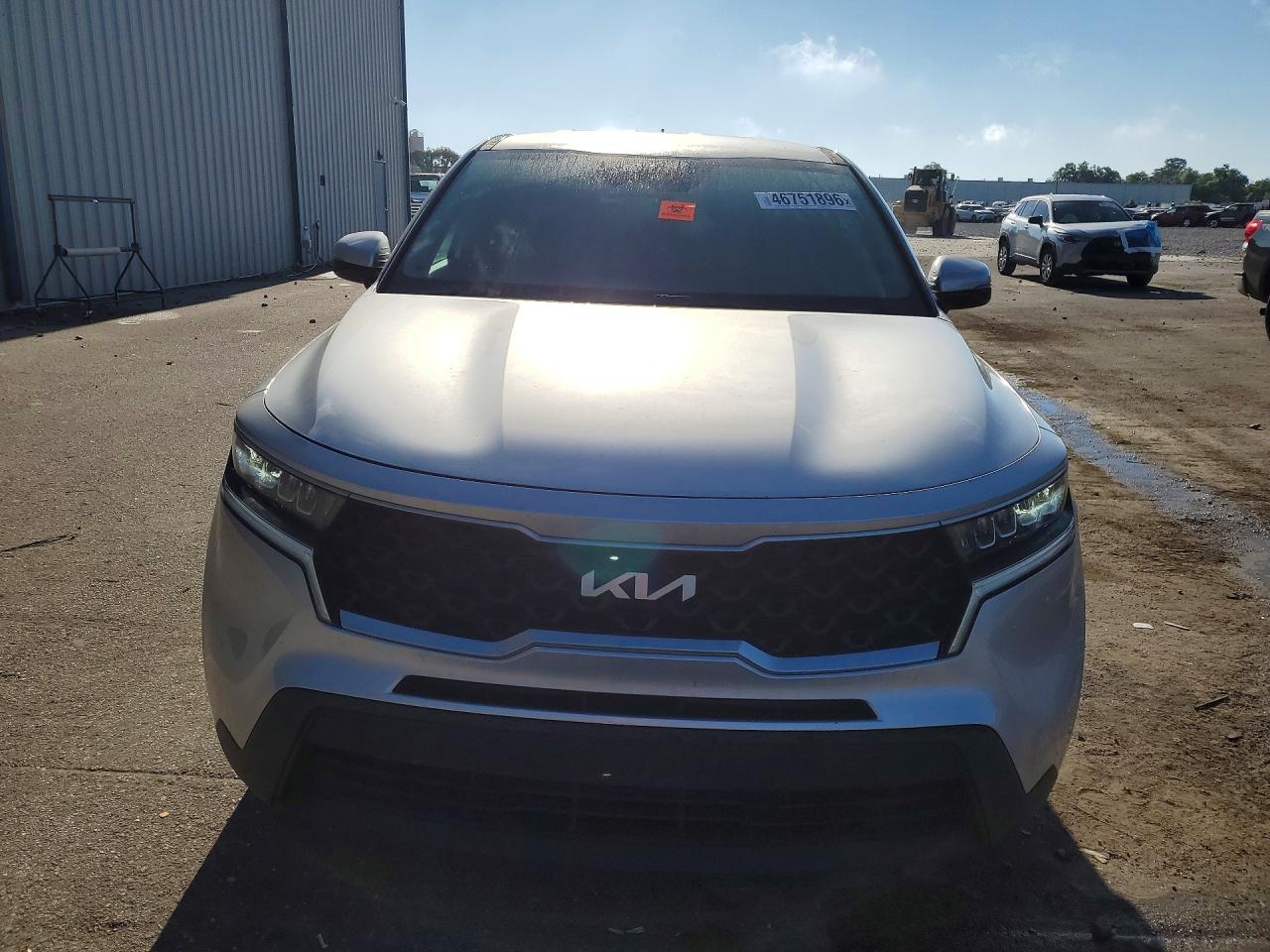 2022 KIA SORENTO LX photo 9