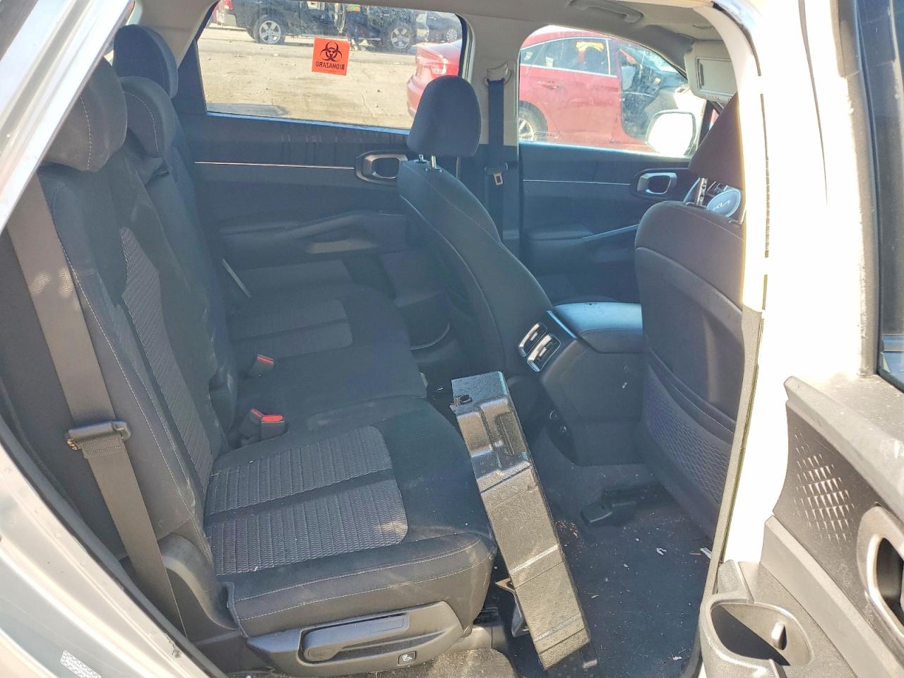 2022 KIA SORENTO LX photo 21