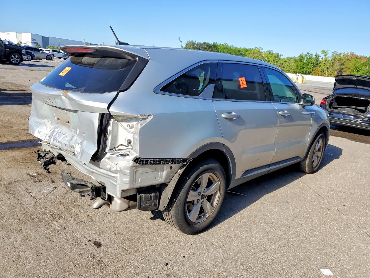 2022 KIA SORENTO LX photo 5