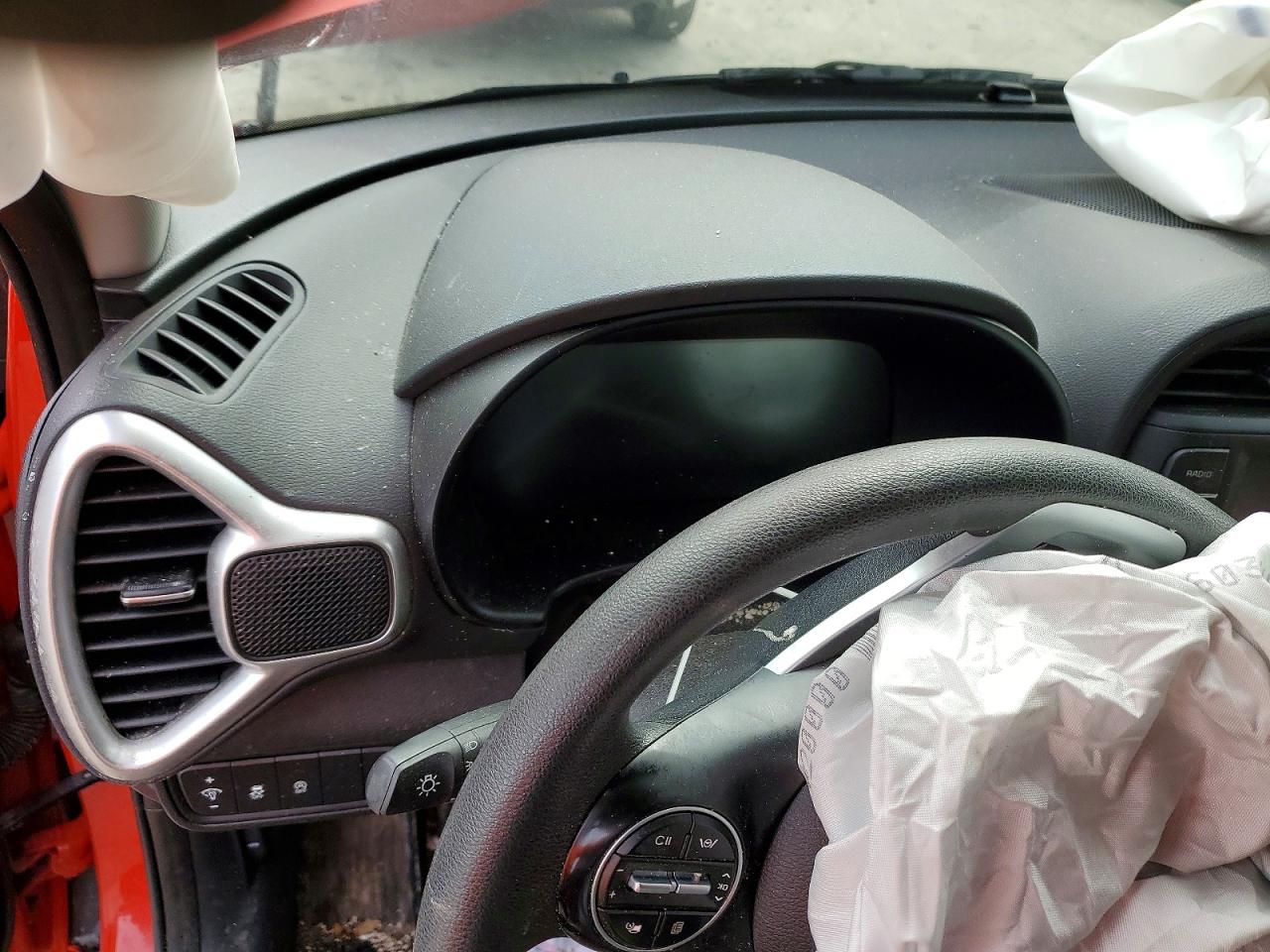 2025 KIA SOUL LX photo 25