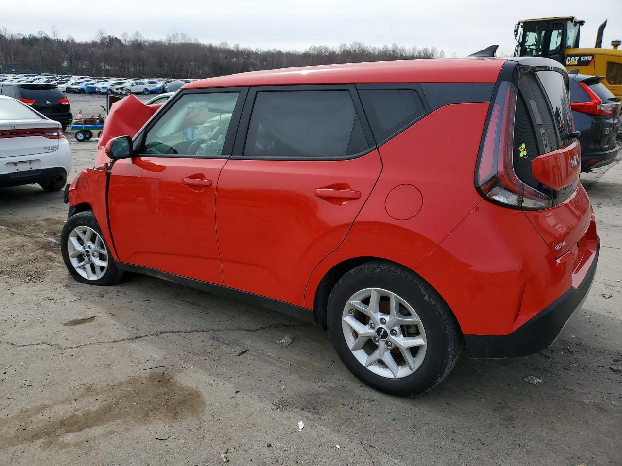 2025 KIA SOUL LX photo 4