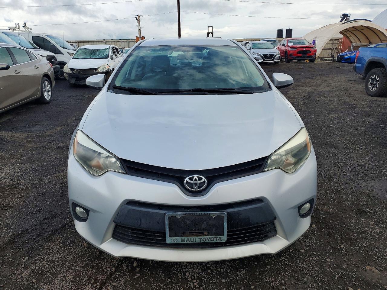 2014 TOYOTA COROLLA photo 5