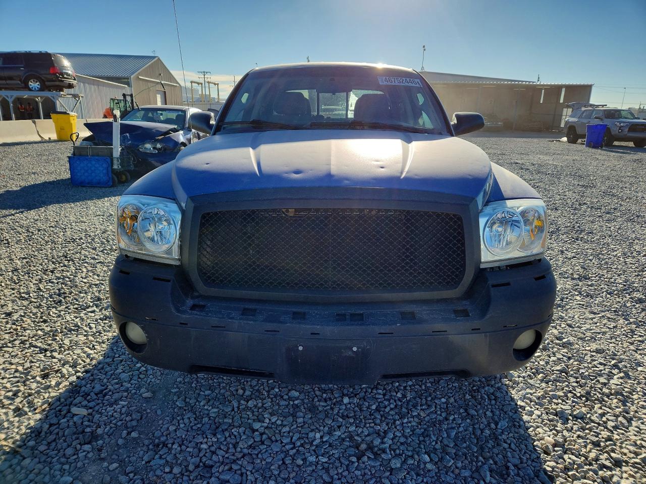 2005 DODGE DAKOTA QUAD SLT photo 13