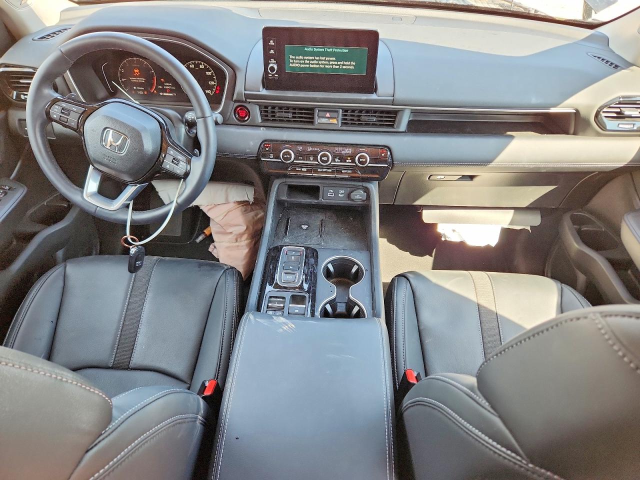 2025 HONDA PILOT TOURING photo 22