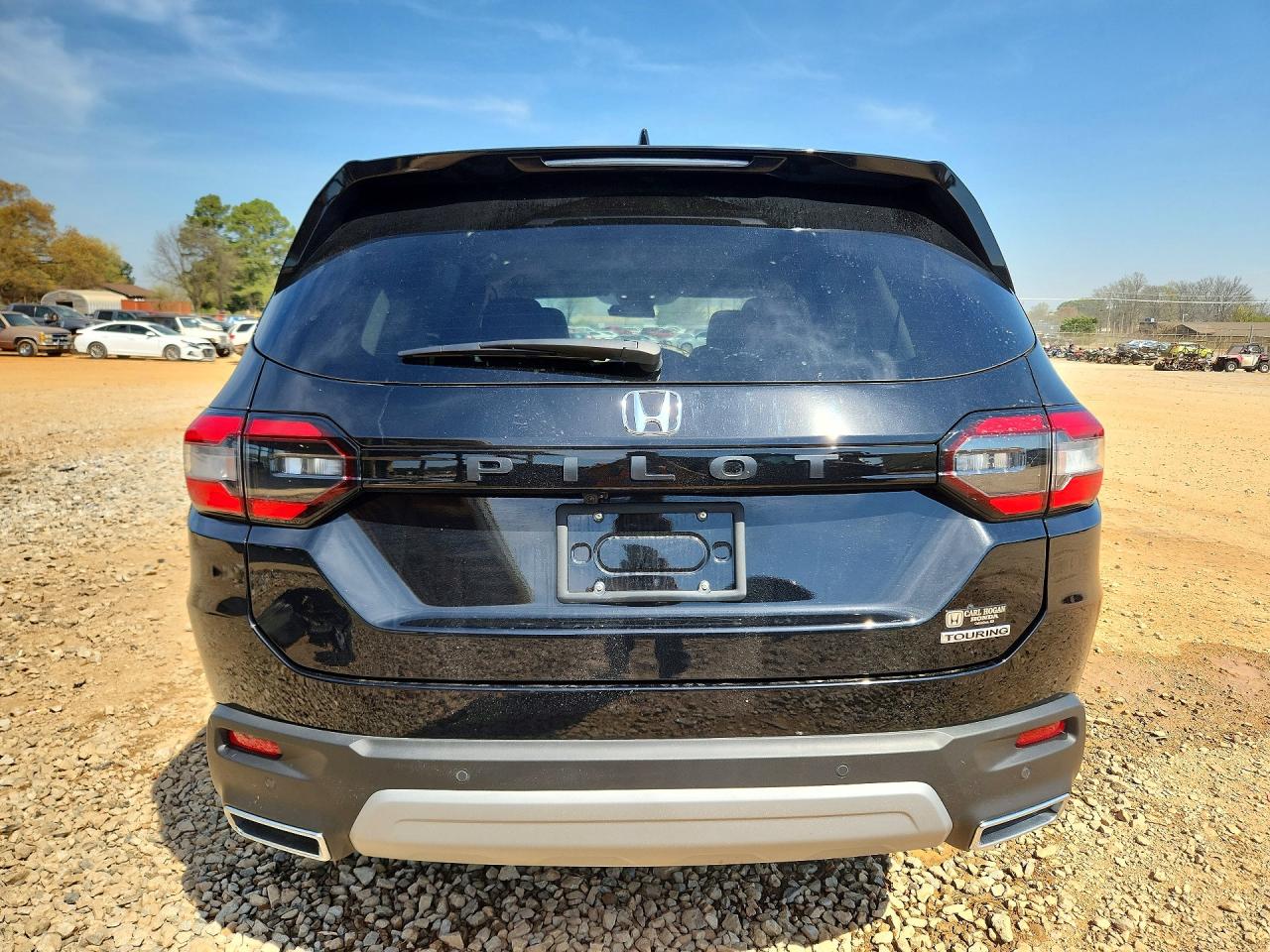 2025 HONDA PILOT TOURING photo 16