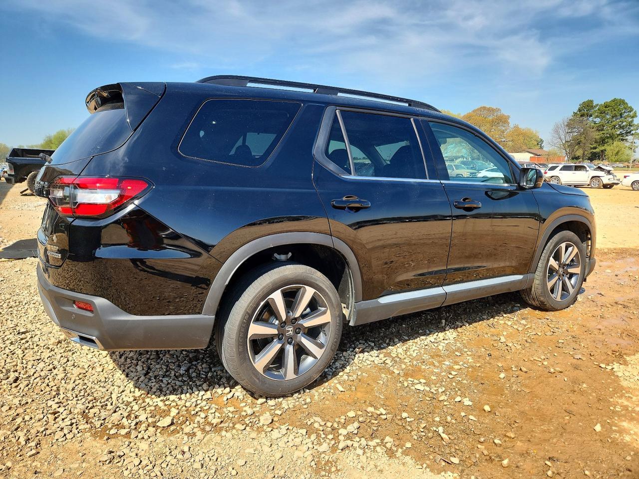 2025 HONDA PILOT TOURING photo 7