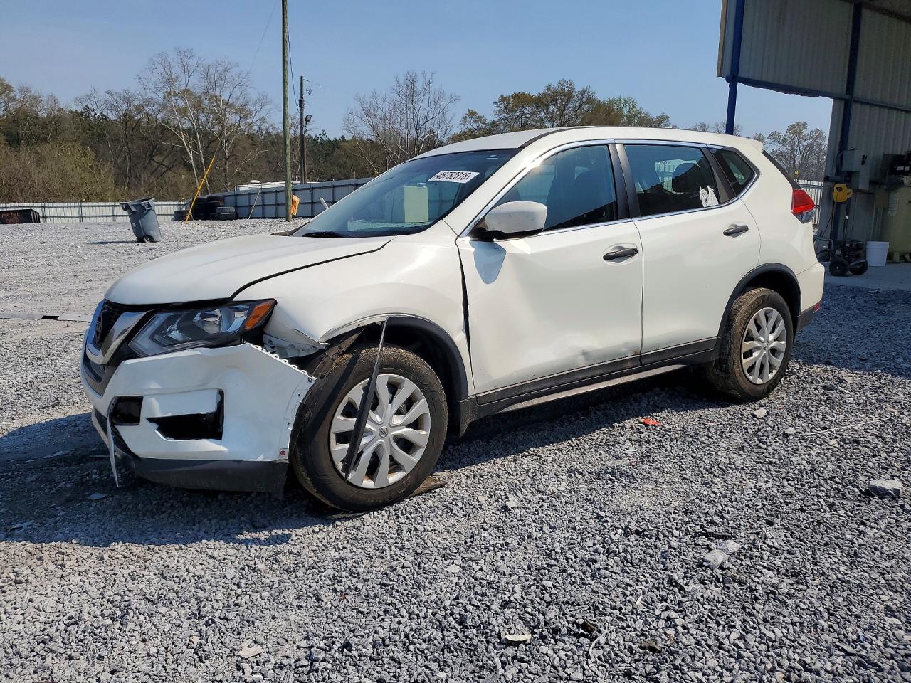 2017 NISSAN ROGUE