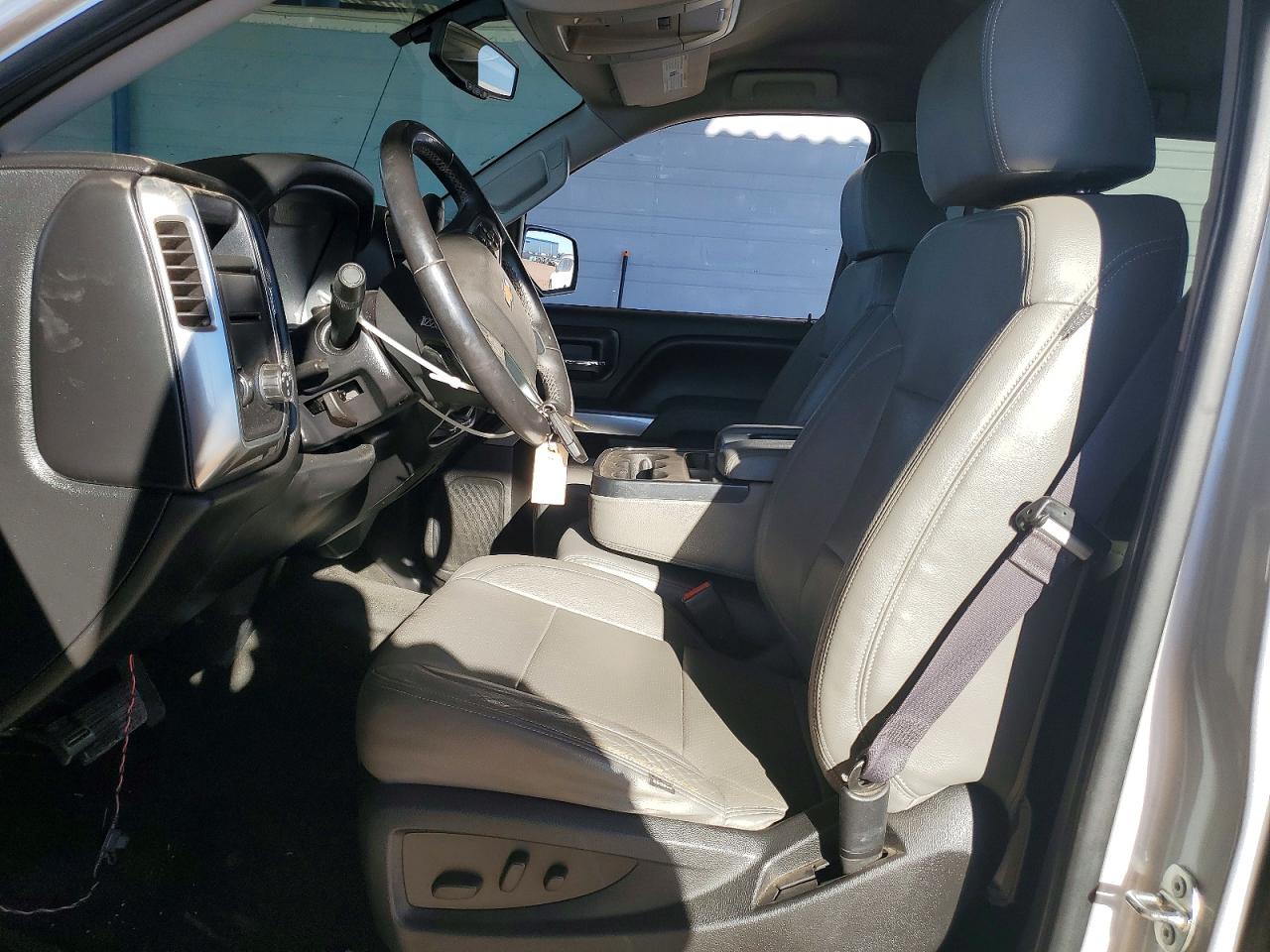 2017 CHEVROLET SILVERADO C1500 LT photo 7