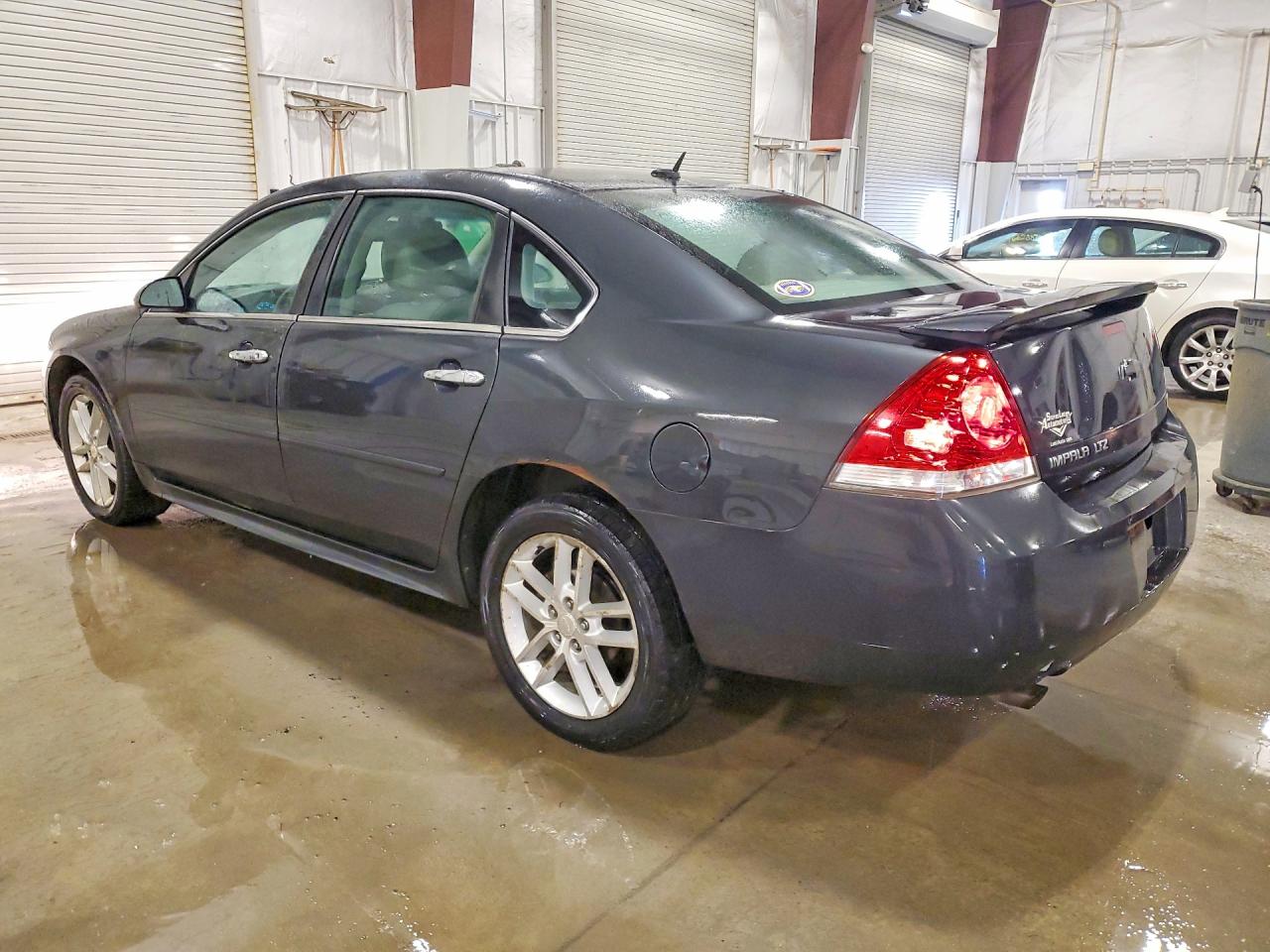 2012 CHEVROLET IMPALA LTZ photo 2