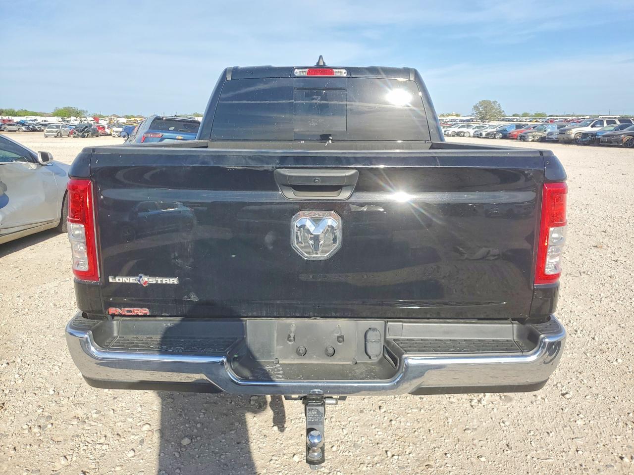 2023 RAM 1500 BIG HORN photo 16