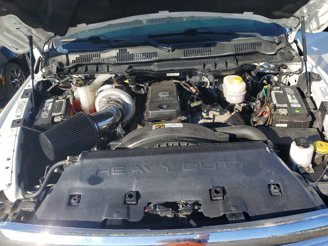 2016 RAM 2500 SLT photo 21