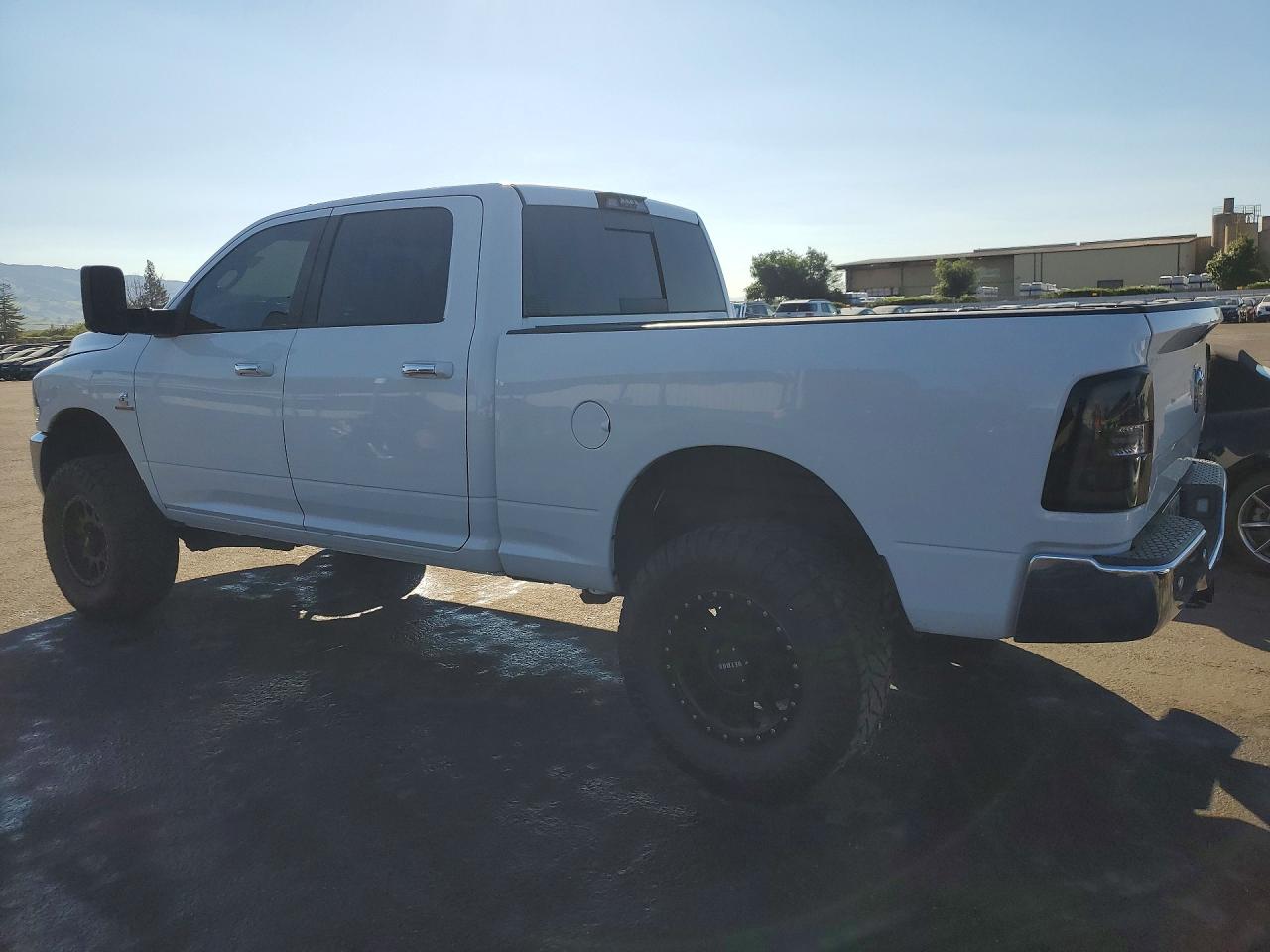 2016 RAM 2500 SLT photo 3