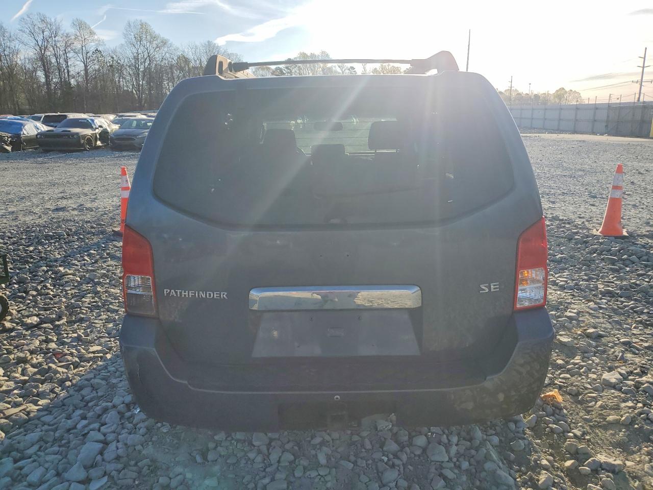 2006 NISSAN PATHFINDER S photo 11