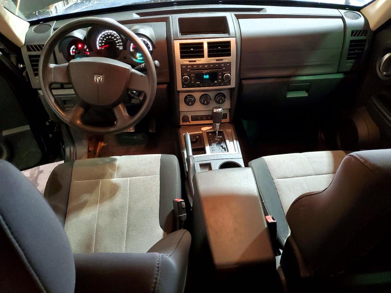 2008 DODGE NITRO SXT photo 15