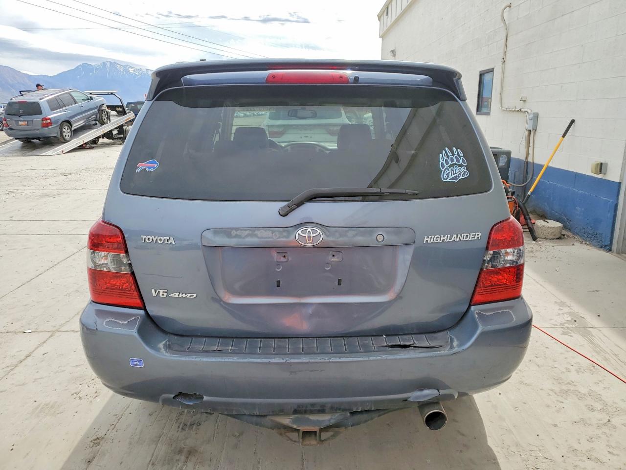 2005 TOYOTA HIGHLANDER LIMITED photo 11