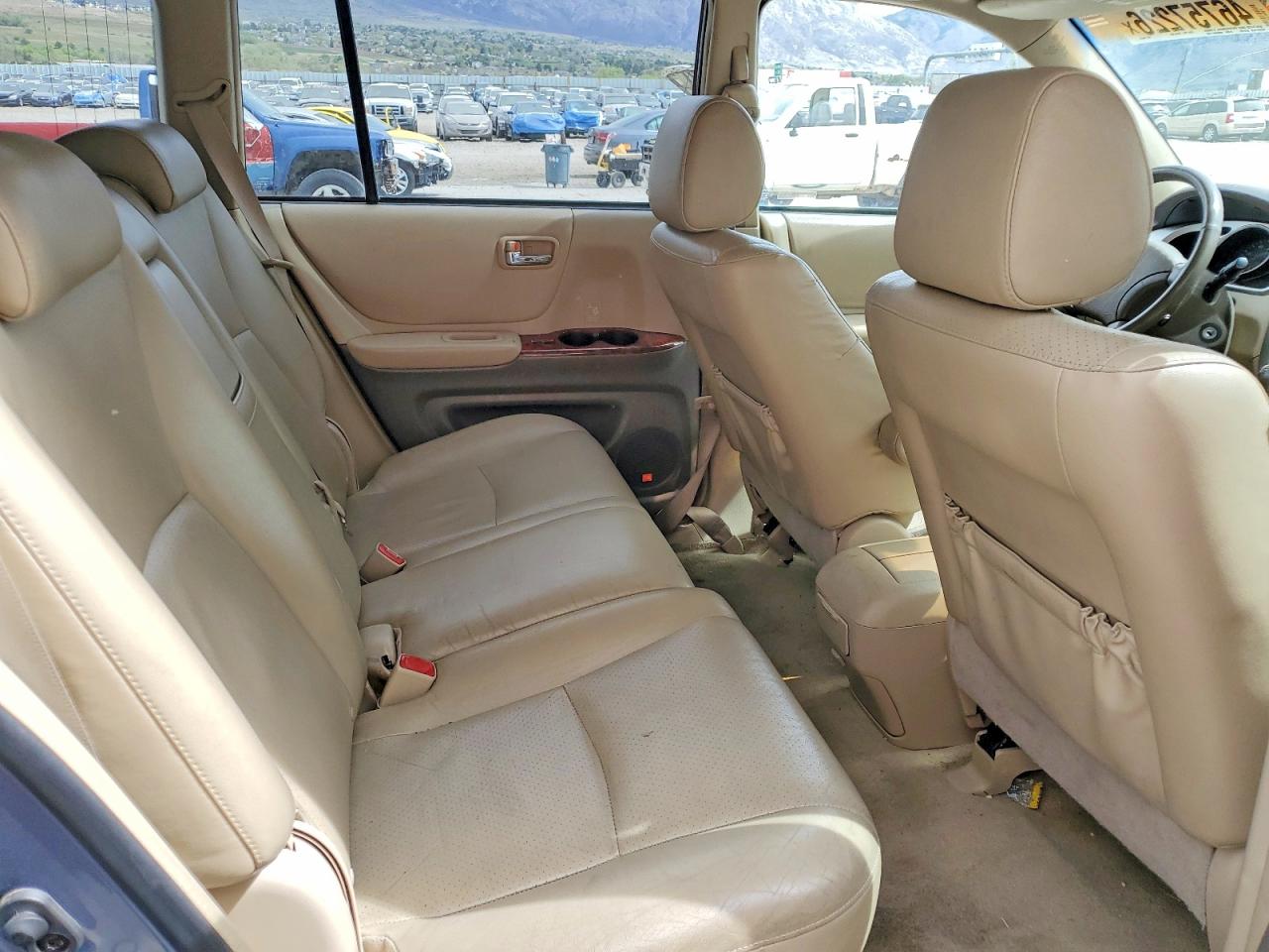2005 TOYOTA HIGHLANDER LIMITED photo 21
