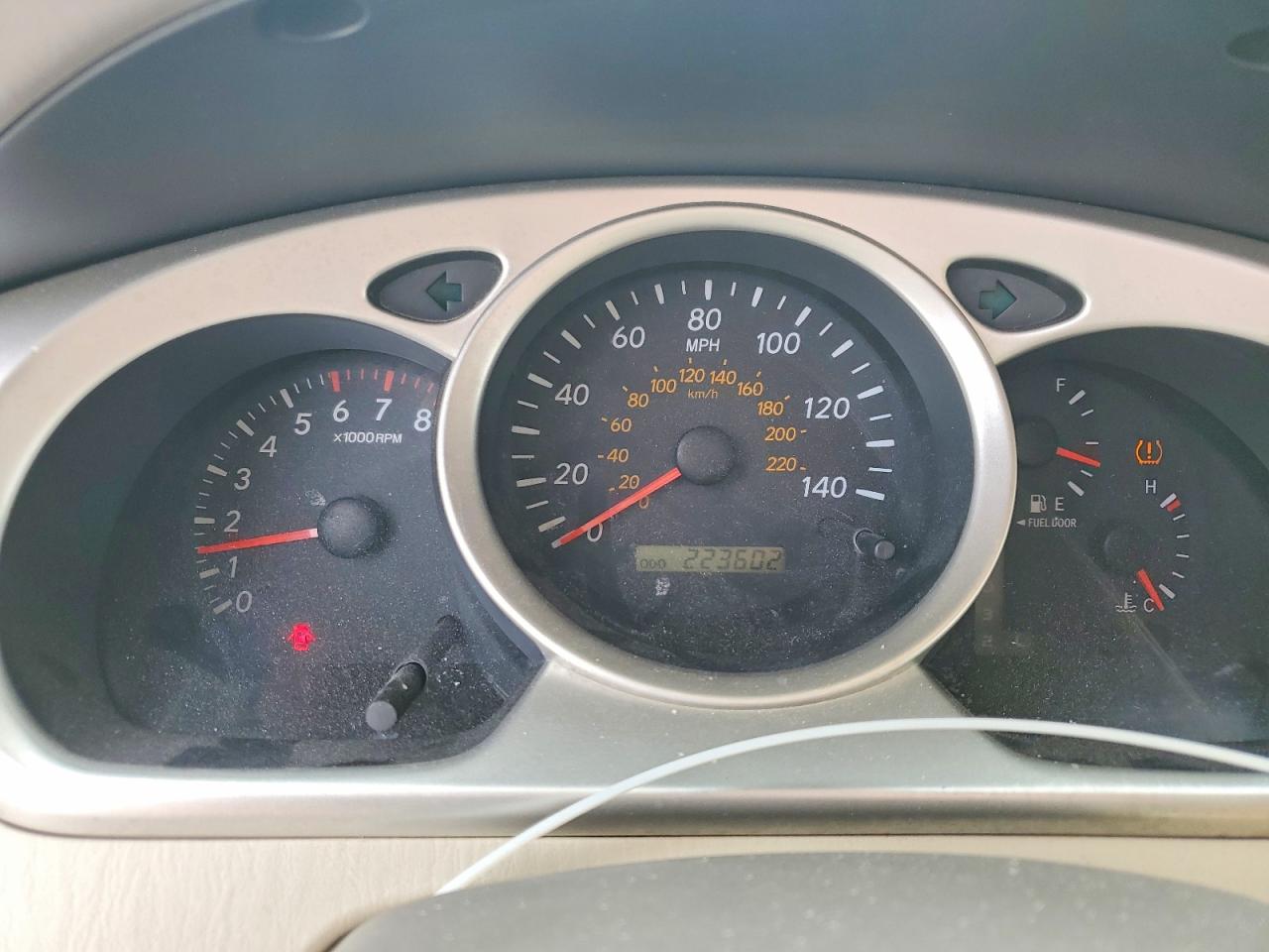 2005 TOYOTA HIGHLANDER LIMITED photo 17