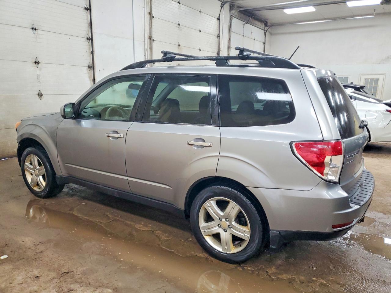 2010 SUBARU FORESTER 2.5X PREMIUM photo 3