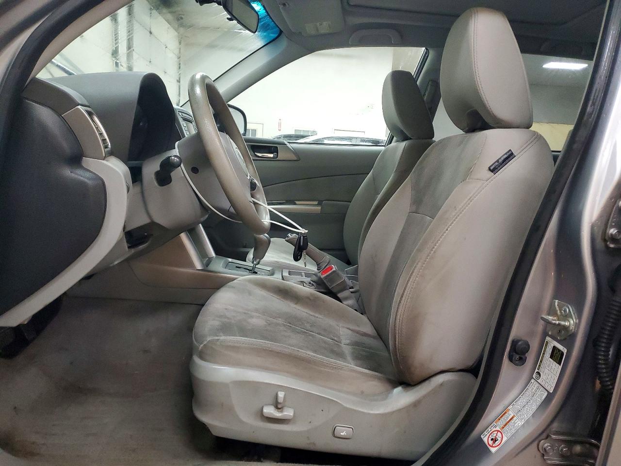 2010 SUBARU FORESTER 2.5X PREMIUM photo 13
