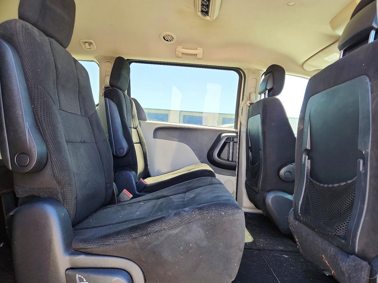 2012 DODGE GRAND CARAVAN SE photo 21